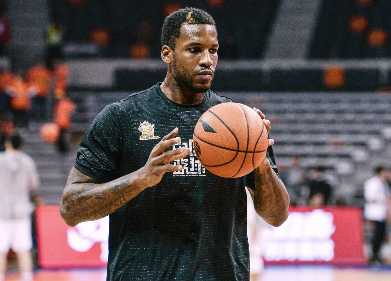 是管理层态 是管理层态