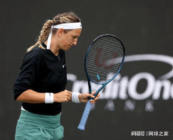 同樣表現出 同樣表現出