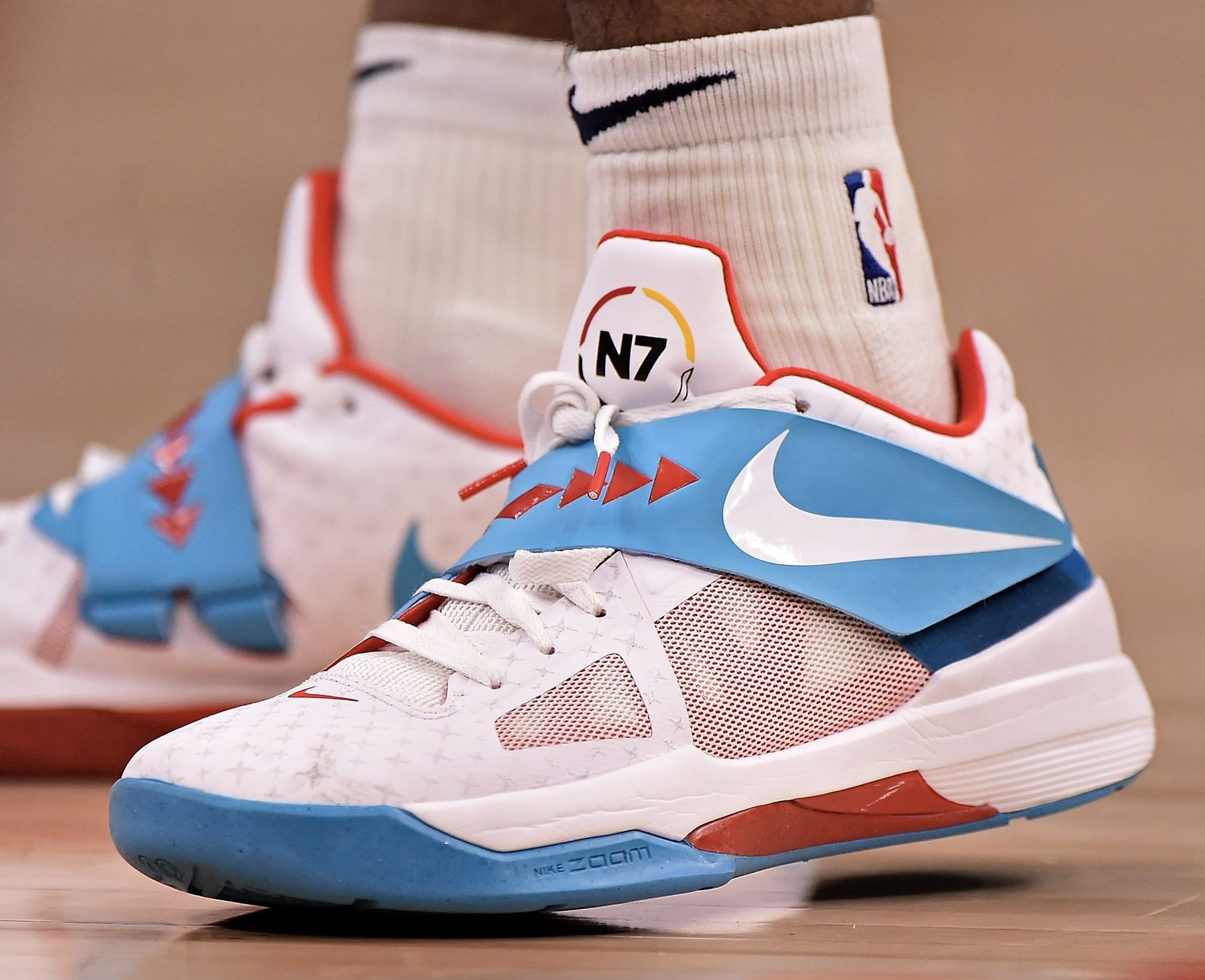 放大版权价 放大版权价