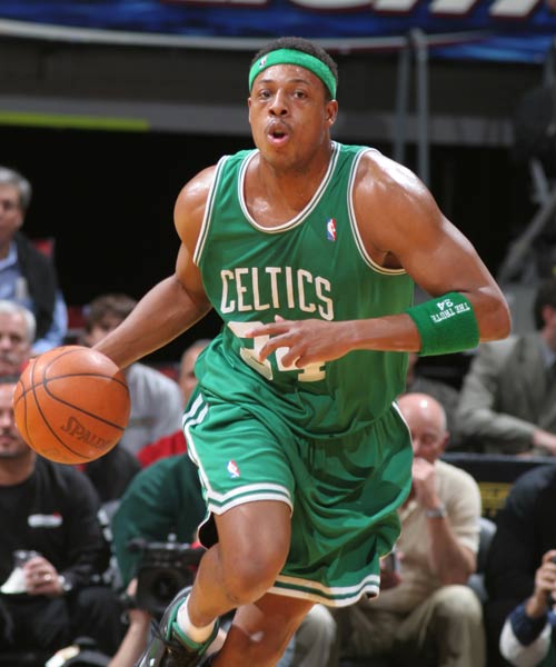 频频强调 频频强调