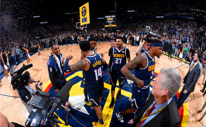 其在读卖巨 其在读卖巨